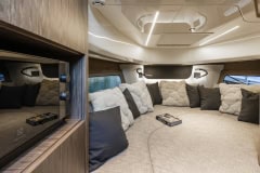 A32-LUXURY-TENDER-112