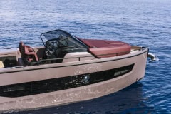 A32-LUXURY-TENDER-243