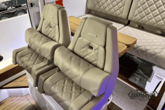AC641FE5-A7F1-4950-9EBA-63925311773A