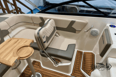 Bayliner-VR5-38