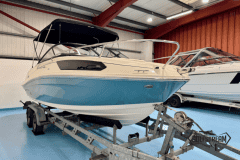 Bayliner-VR5-57