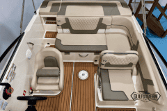 Bayliner-VR5-9