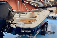 Bayliner VR6