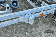 6F99C091-EF36-4994-9E52-5BA987C6C3E5