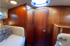 29BC0F03-D016-4EF7-BDE1-313E2CDE8689