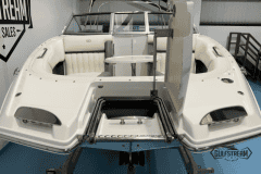 D1E7B599-F615-4367-AFEE-1697FDAD5439