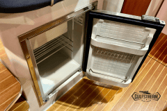 63287D5A-C0F1-4320-AF22-98F69C289FC3