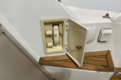 BF432E9A-4A2D-42C4-B2C3-7714D3949AD2