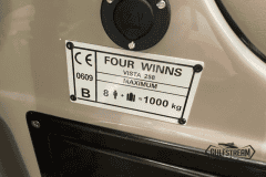 E52C33BB-0790-4135-B3A1-2EF8CC42D365