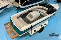 818614E4-B398-4F0D-AABB-908B1C4745DC