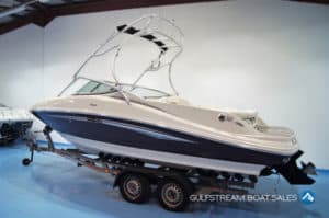 Sea Ray 210 Select with Mercruiser 350 MAG 300HP