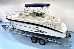 2008 Glastron GT249 with Volvo Penta 5.0 GXi 270HP (Stock Boat with Warranty)