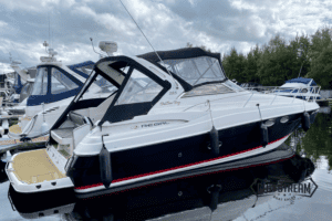 Regal 3560 Commodore For Sale