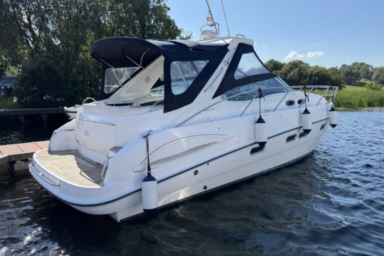 Sealine S38 For Sale at GulfStream Boat Sales